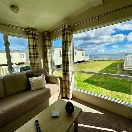 New Sea View Platinum Caravan With Huge Decking Newcastle upon Tyne Exterior photo