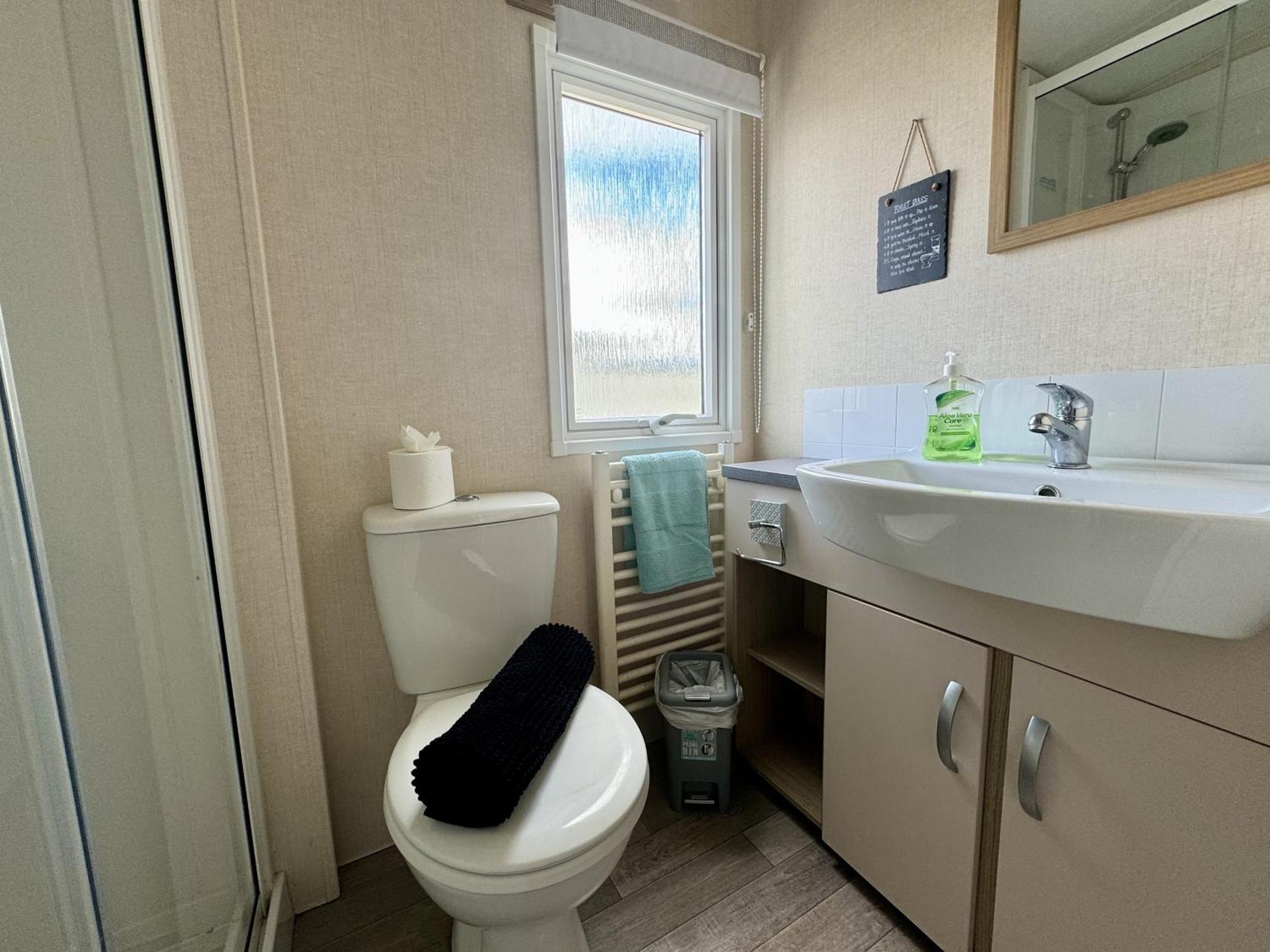 New Sea View Platinum Caravan With Huge Decking Newcastle upon Tyne Exterior photo